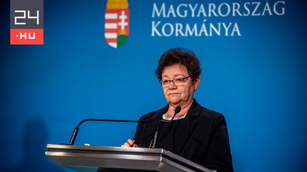 Nyugdíjba megy Müller Cecília