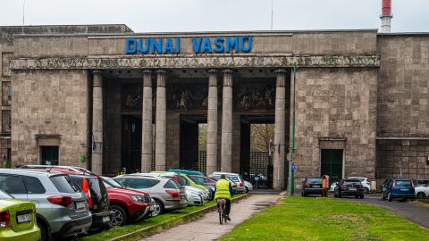 Kiárusítják a Dunaferr vagyonát, 800 milliós érték kerül kalapács alá