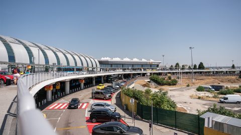 A Budapest Airport sok autóst hozott kellemetlen helyzetbe egy új parkolási díjtétellel