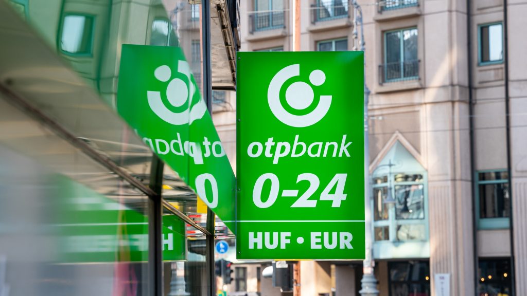 Fontos döntést hozott az OTP, a csalások elleni védekezéssel indokoltak