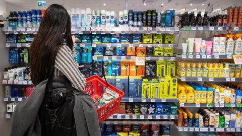 Nagy változás a háztartási cikkeknél hétfőtől, lépett a kormány