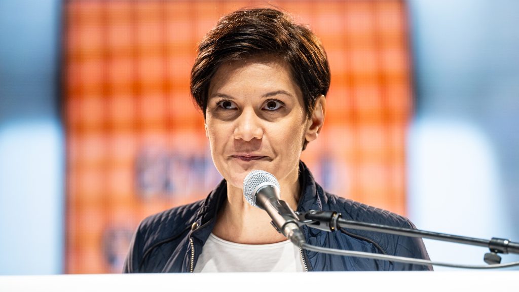 Pottyondy Edina: Az, hogy Bödőcsnek ne lennének poénjai, nagyjából olyan szintű valósághamisítás, mint azt állítani, hogy Orbán Viktor nem korrupt