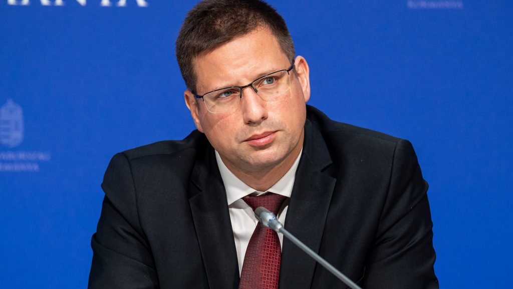 Kormányinfó: kiterjesztik az árrésstopot a drogériákra