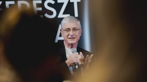 Az őszödi beszédet idéző levélben búcsúzik Gyurcsány Ferenc