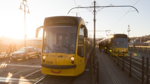 Felújítják a 4-es és 6-os villamosvonal egyik legforgalmasabb szakaszát