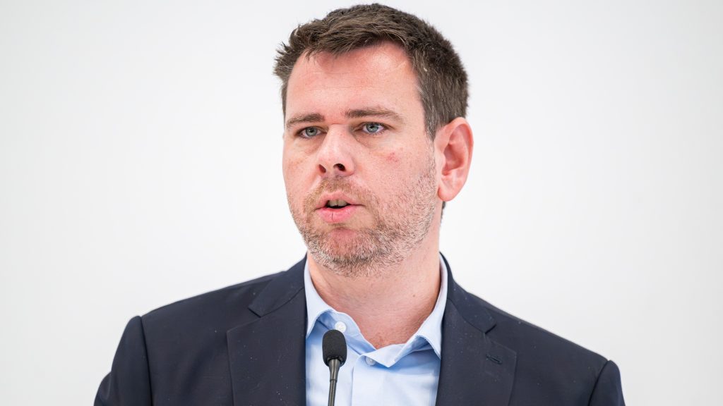 Vitézy Dávid azt állítja, egy fotóval zsarolják Karácsonyék