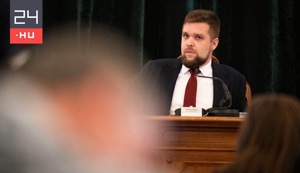 Nyilvánosságra hozta a titkos Audi-szerződést a győri polgármester