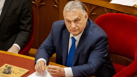 Tolvajozták Orbán Viktort a parlamentben, miután a miniszterelnök leügynöközte az őt kritizálókat