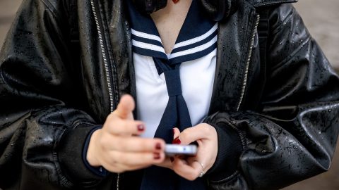 Matekérettségi: halmazok, gráfok és vektorok az első, túrórúd és telefonhívások a második feladatrészben