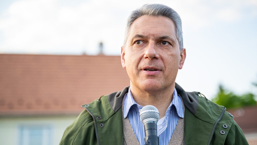 Lázár János: Havária-tervvel kell készülnünk az idei nyárra