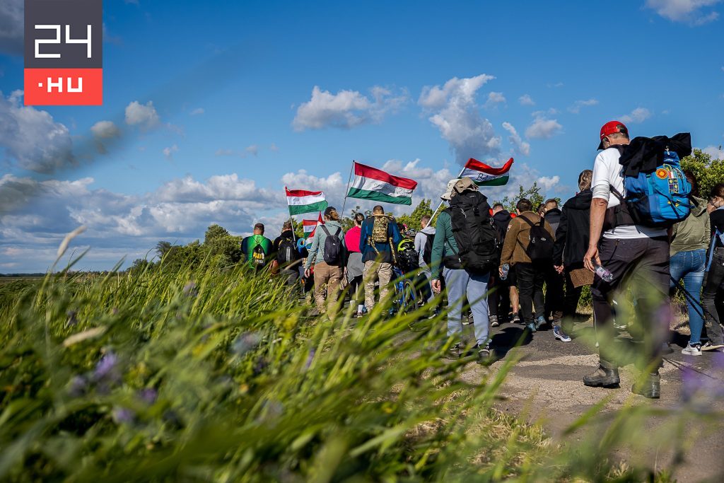 Tibi Atya Magyar Péter menetéről: A magyarok már nem akarnak álllandóan harcolni valaki ellen