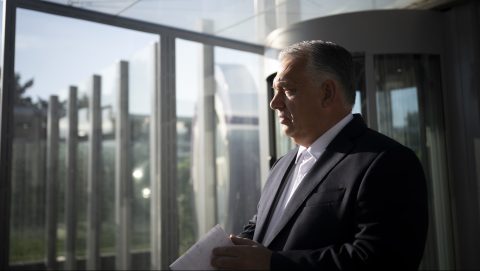 Orbán: Hol ez a pénz? Adják ide!