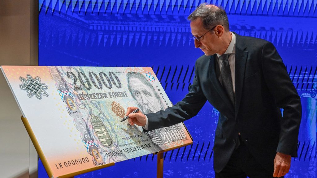 Kirúgja dolgozói 15 százalékát a Magyar Nemzeti Bank