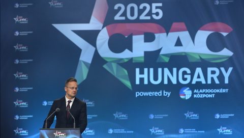 Szijjártó: Nekünk, magyaroknak Orbán Viktor a jövő