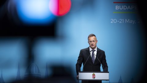 Szijjártó: 2027-re Magyarországot Szerbiával összekötő kőolajvezeték épül