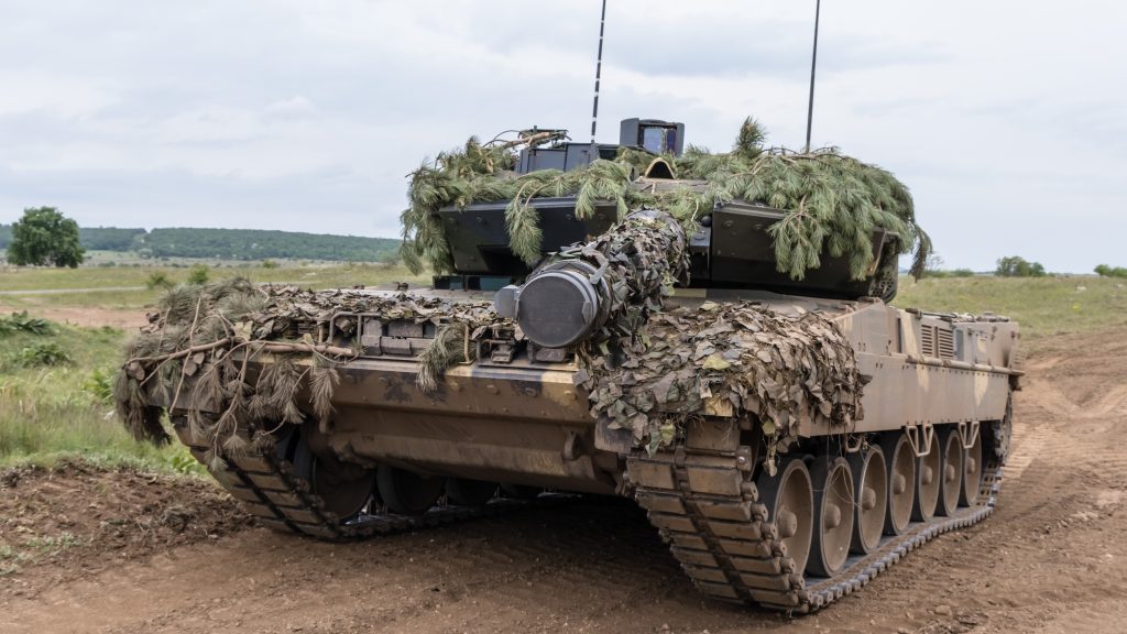 Egy Leopard harckocsit és egy Panzerhaubitze löveget is bemutat a Honvédség a Városligetben