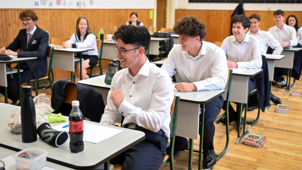 Töriérettségi: ilyen feladatokat kaptak a diákok