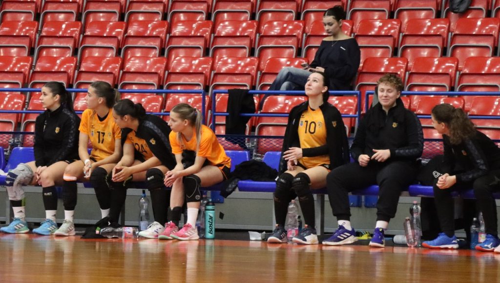 Amatőrként folytatja az egykor EHF Kupa-elődöntős magyar kézilabdacsapat