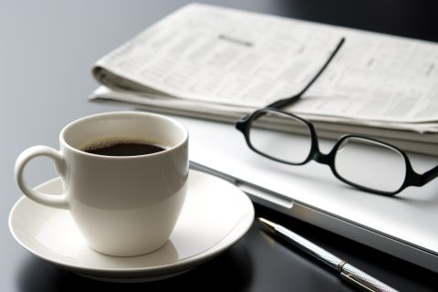 Szerdai friss hírek, forgalom, időjárás – Reggeli pakk
