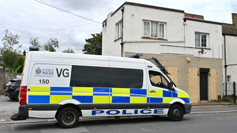 Harminchét kutya tetemét találták meg egy angliai menhelyen a rendőrök