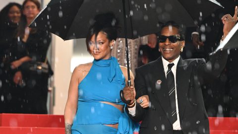 Rihanna és A$AP Rocky megidézték Harry herceg és Meghan Markle ikonikus pillanatát a vörös szőnyegen