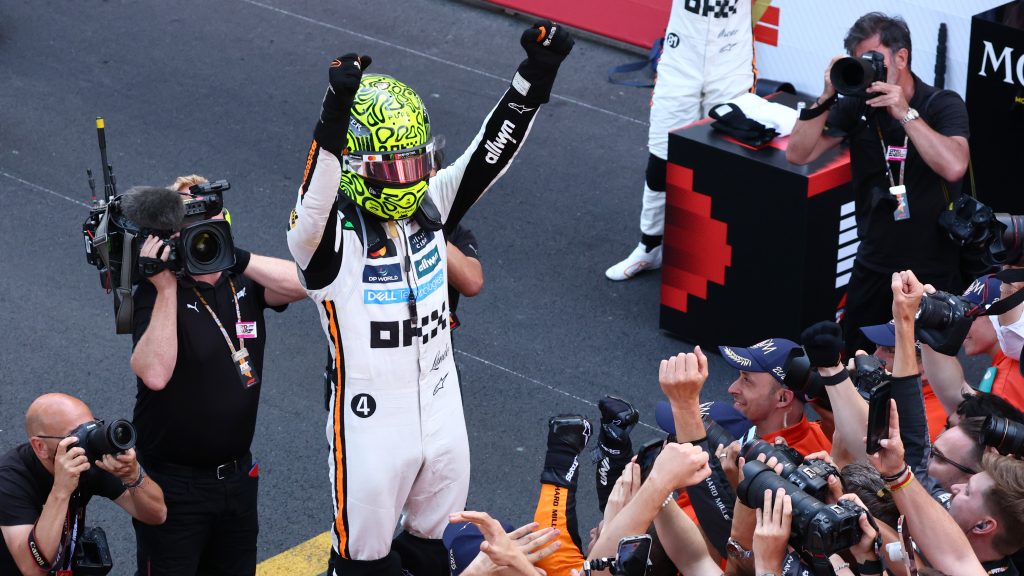 Max Verstappen trükközése nem vált be, Lando Norris életében először nyert Monacóban