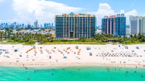 Közel 2,5 milliárdért vásárolt luxuslakásokat Balásy Gyula Miami Beachen