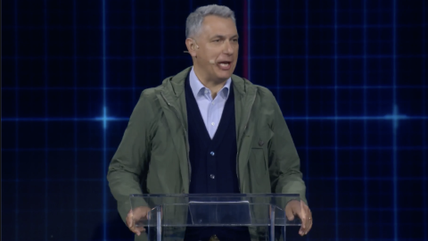 Lázár János: Ma nem politizálni kell