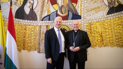 Pápaválasztó magyar bíboros: XIV. Leó könnyebben teremthet békét az elődjénél