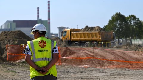 Hadházy: Még mindig nem tudni, miért omladozik a paksi gödör fala