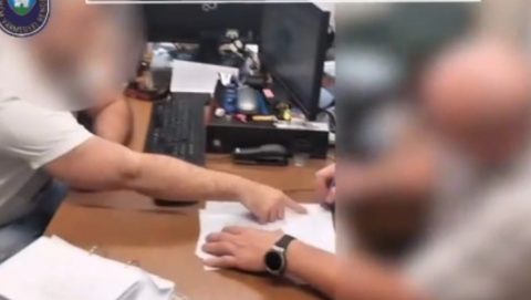 Agyonlőtte két kutyáját egy férfi Ukkon