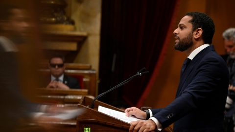 Közel 3 milliárdos hitelt adott a Mészáros bank a spanyol szélsőjobbnak, ez már a harmadik ügylet