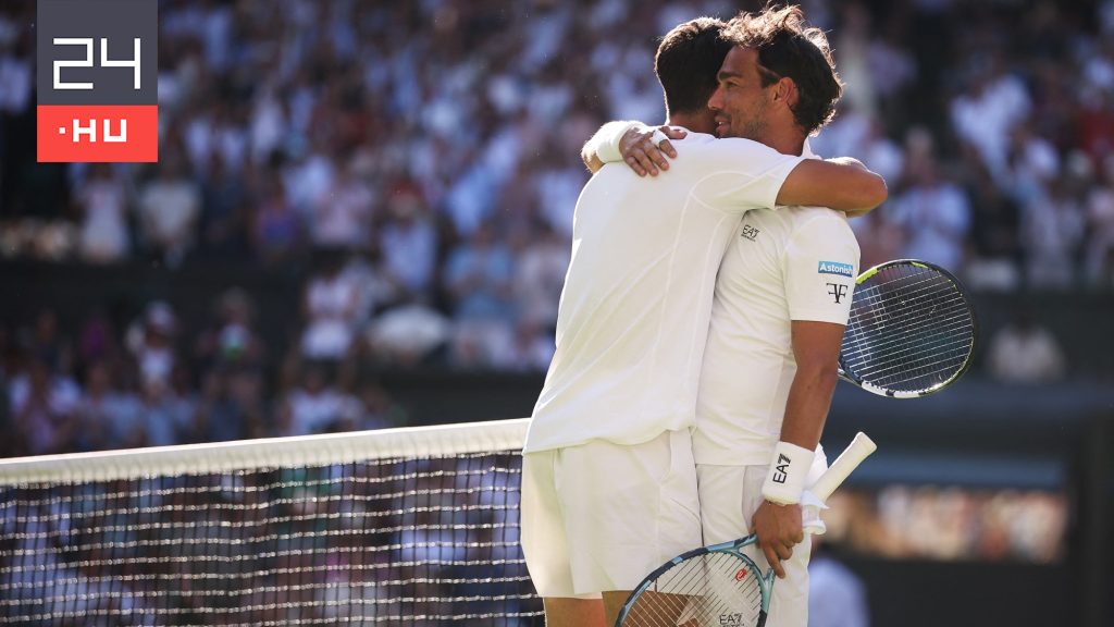Utolsó wimbledoni meccsén négy és fél órás csatába hajszolta Alcarazt, majd búcsúzóul elkérte a pólóját a fia számára