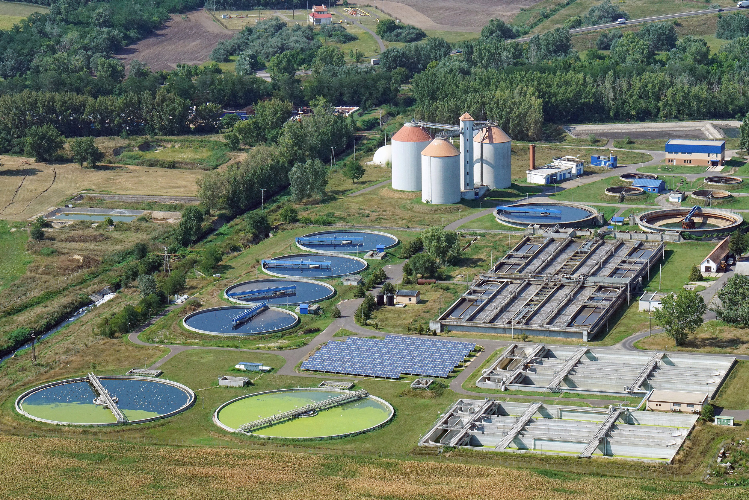 A Tisza vízét fogyaszthatják a debreceni akkugyárak, így írták felül a korábbi terveket 1