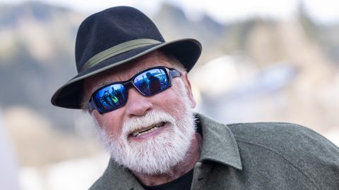 Magyar kaszkadőrt köszöntött Arnold Schwarzenegger