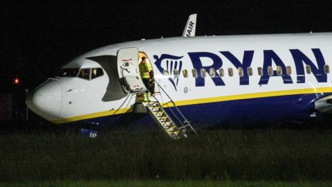 Súlyos turbulenciába került a Ryanair gépe Németország felett, nyolcan megsérültek