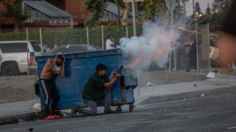 A Nemzeti Gárdát vetik be a Los Angeles-i zavargások megszüntetésére