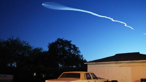 Iránban két év börtönt kap, aki Elon Musk netszolgáltatóját használja