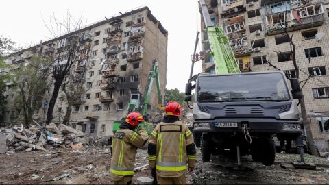 Az oroszok kazettás robbanófejeket lőttek ki Kijevre az ukránok szerint