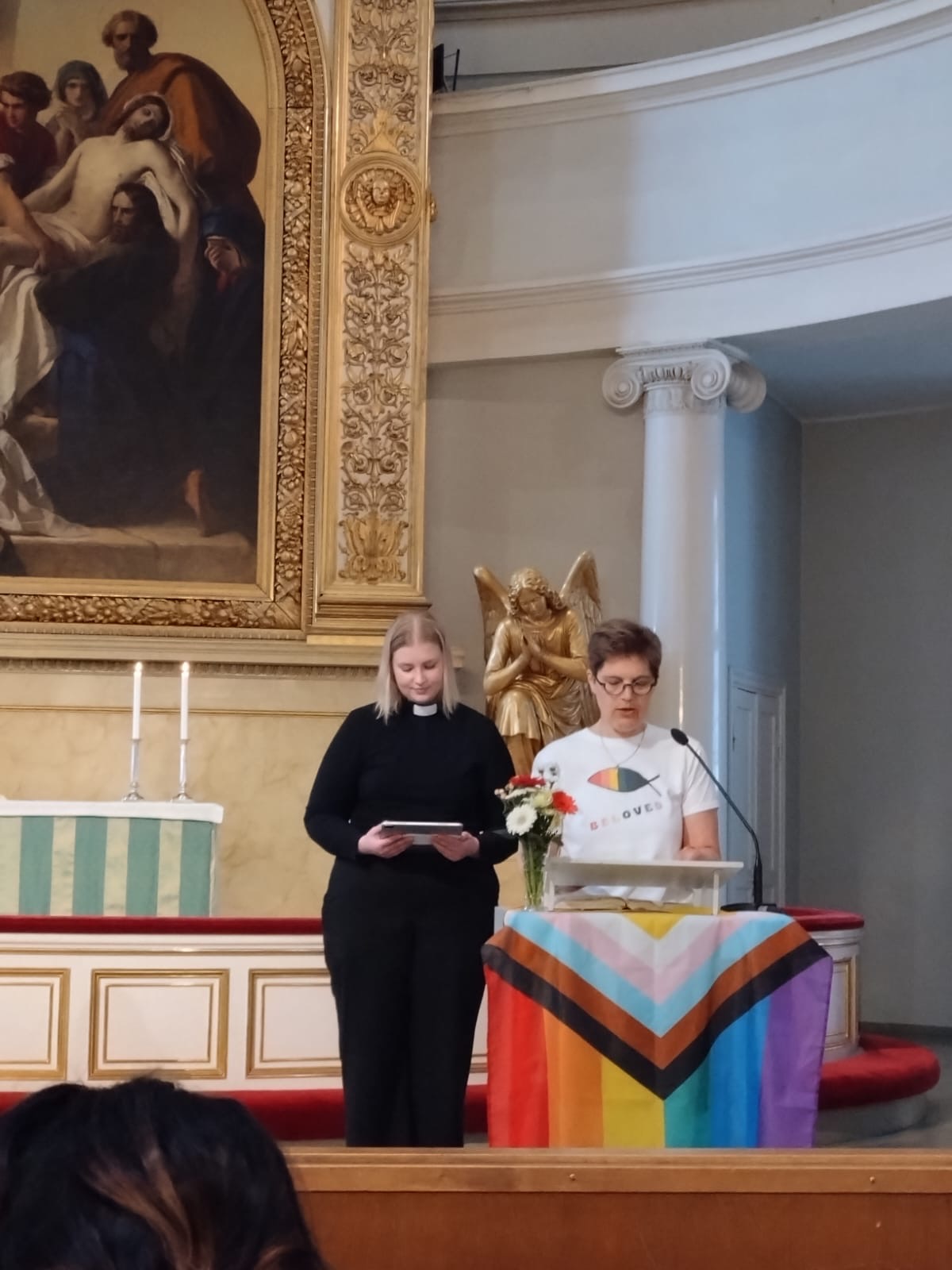 Magyarul imádkoztak a Helsinki Székesegyházban a Budapest Pride mellett kiállva 1