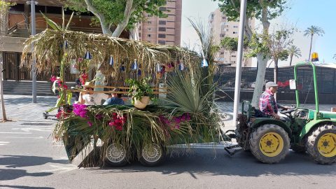 „A sarki boltban az eladó énekelve szeleteli a sonkát, mégsem tartják bolondnak” – kitelepült magyarokat látogattunk meg a spanyol tengerparton