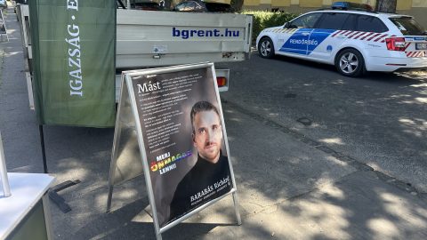 Keményen üzent a rendőrség a Párbeszédnek