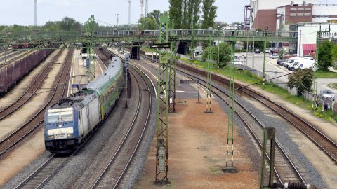 Szombat délelőtt összeomlott a vonatközlekedés a győri fővonalon