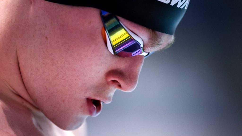 „Azt mondták, hogy időzített bomba ketyeg a fejemben” – agydaganattal küzd, de olimpiáról álmodik a brit úszó