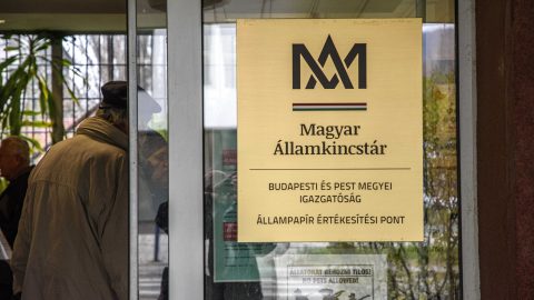 Így próbálják meg csalók átverni a Magyar Államkincstár ügyfeleit