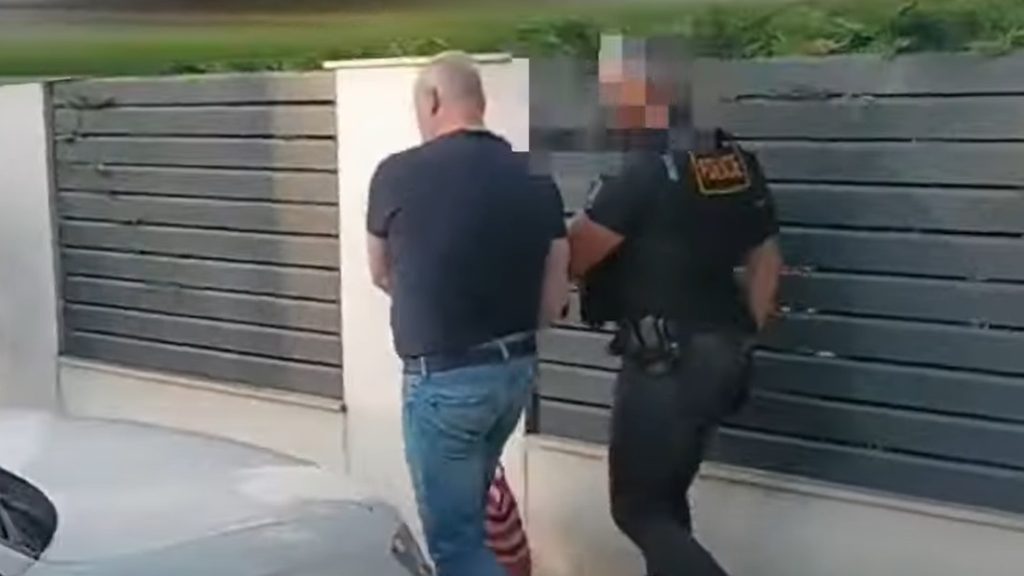 Belga banki ügyintézőnek adta ki magát: 20 ezer euróval húzott le egy valutát váltani akaró balatonfüredi cégvezetőt