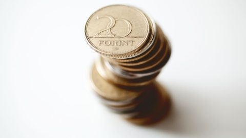 Gyengült a forint