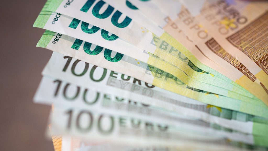 Bulgária is bevezeti az eurót jövő januártól