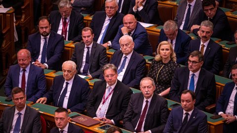 Eltörölnék a kampánylimitet a kormánypárti képviselők