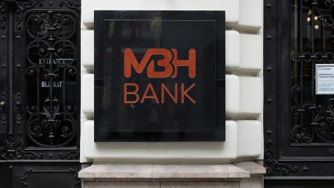 MBH-károsultak: reagált a kormány és a jegybank is